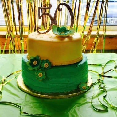 DM EE Spotlight Sherry 50th cake